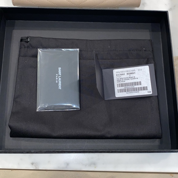 Yves Saint Laurent Tan Clutch Bag - Picture 11 of 11